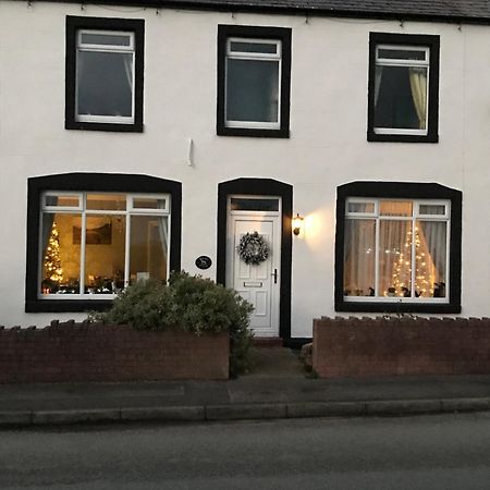 Dale View Bed & Breakfast Holmrook Dış mekan fotoğraf
